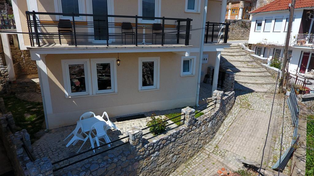 Apartment And Studio Damjan Ohrid Exterior foto