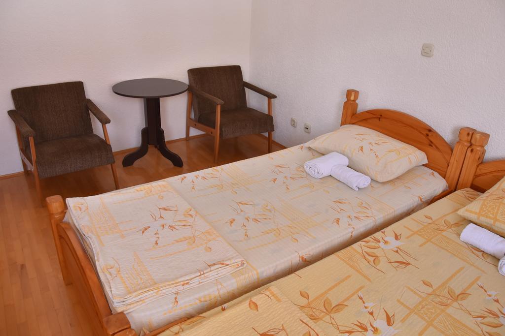 Apartment And Studio Damjan Ohrid Exterior foto